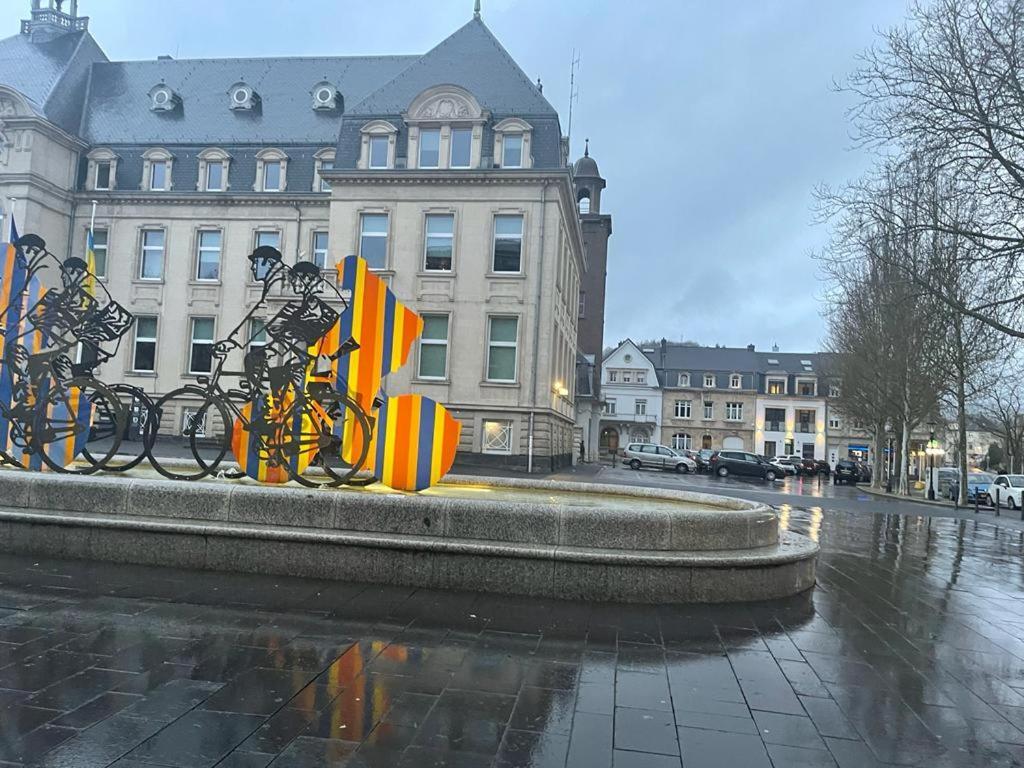 Guesthaus 2 Hotel Dudelange Bagian luar foto