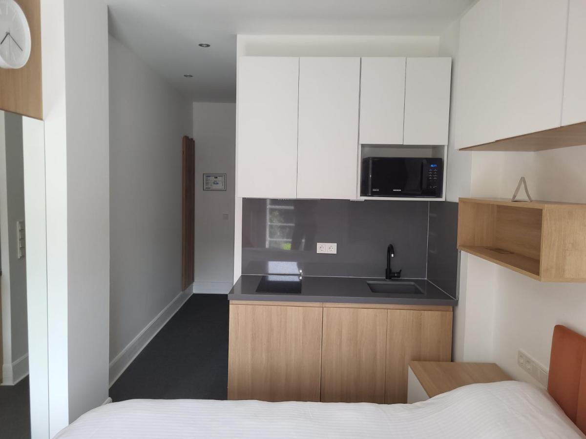 Guesthaus 2 Hotel Dudelange Bagian luar foto